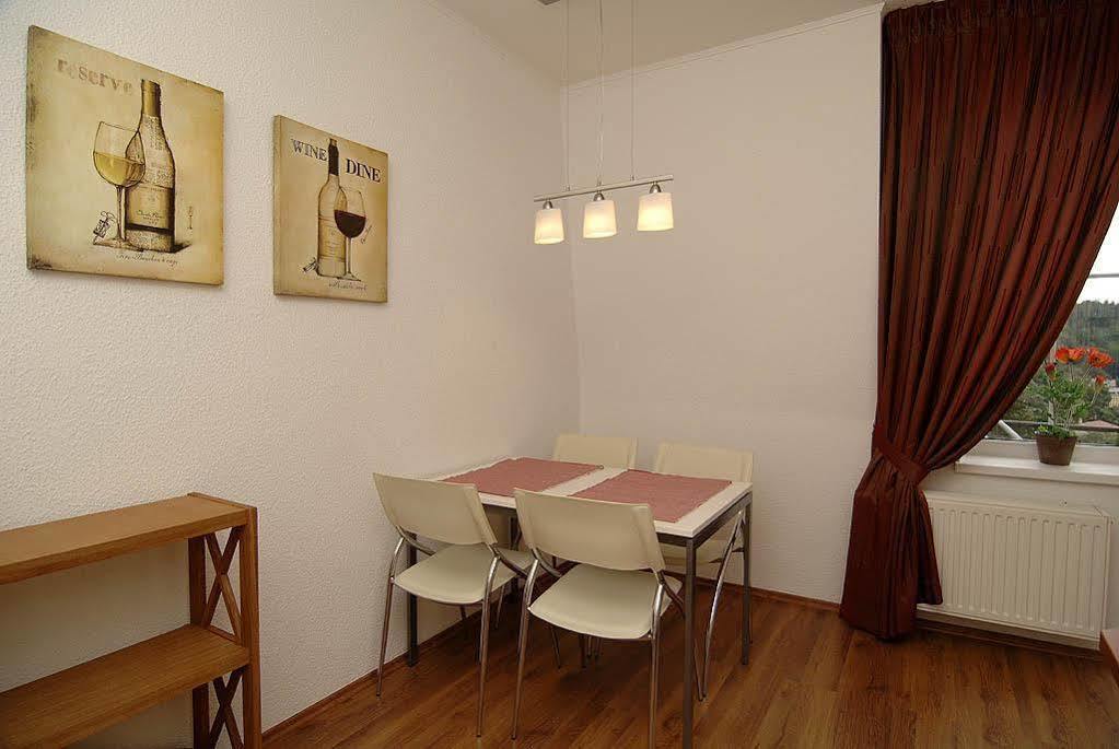 Penzion Valkoun-Lilienfeld Karlovy Vary Esterno foto